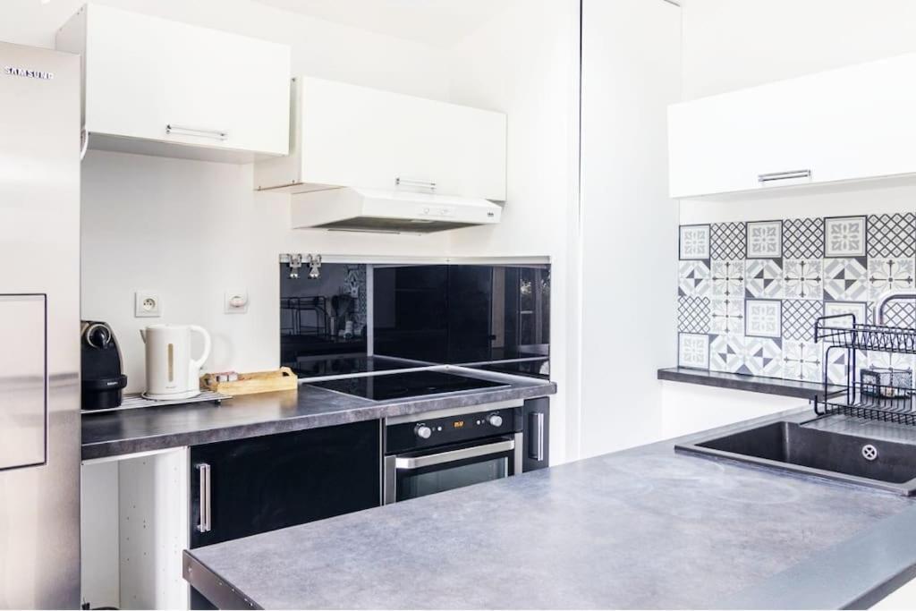 Maison Familiale En Pierre A 10 Min De Bordeaux Bassens  Kültér fotó